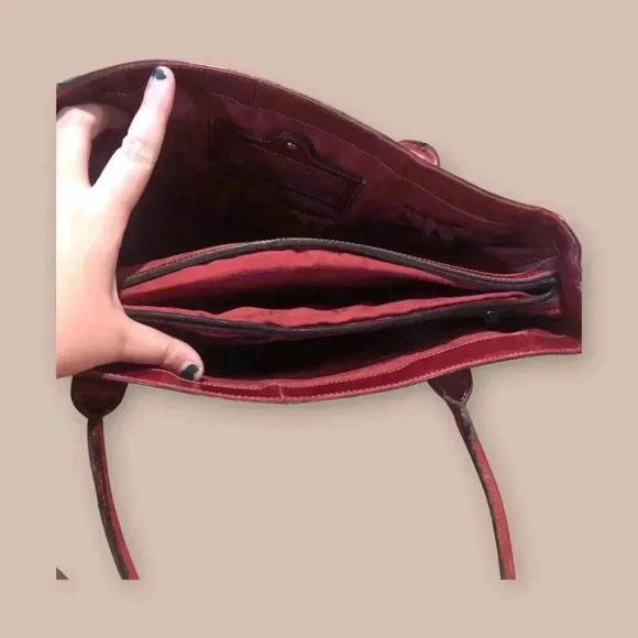 Fossil Red Leather Laptop Bag Great Condition - Picture 5 of 5